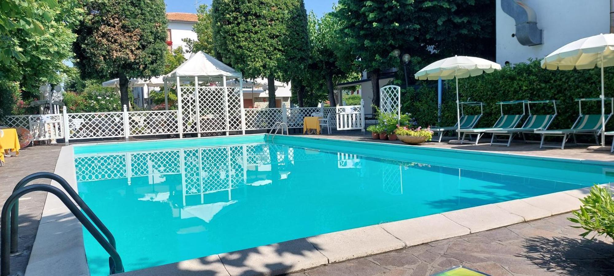 Hotel Garden B&B ماروتّا المظهر الخارجي الصورة